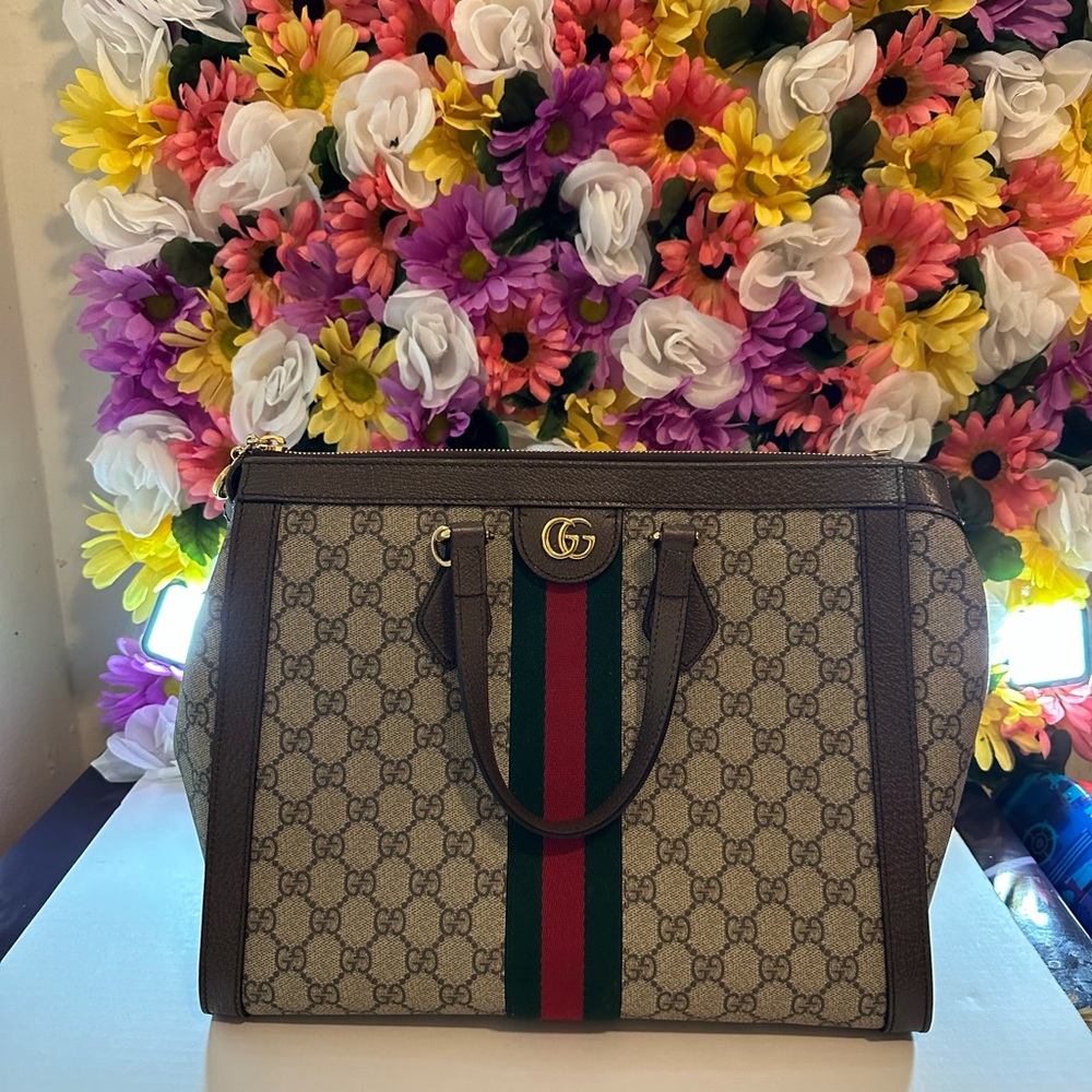Gucci handbag